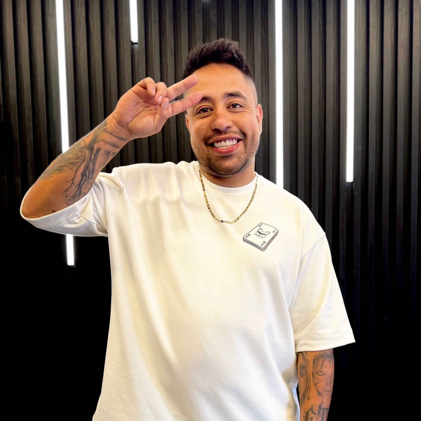 Camiseta Lo Nuestro 21-12